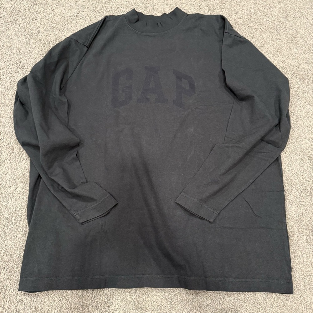 YZY Yeezy Gap Balenciaga Long Sleeve Shirt Large Washed Black Dove Crewneck